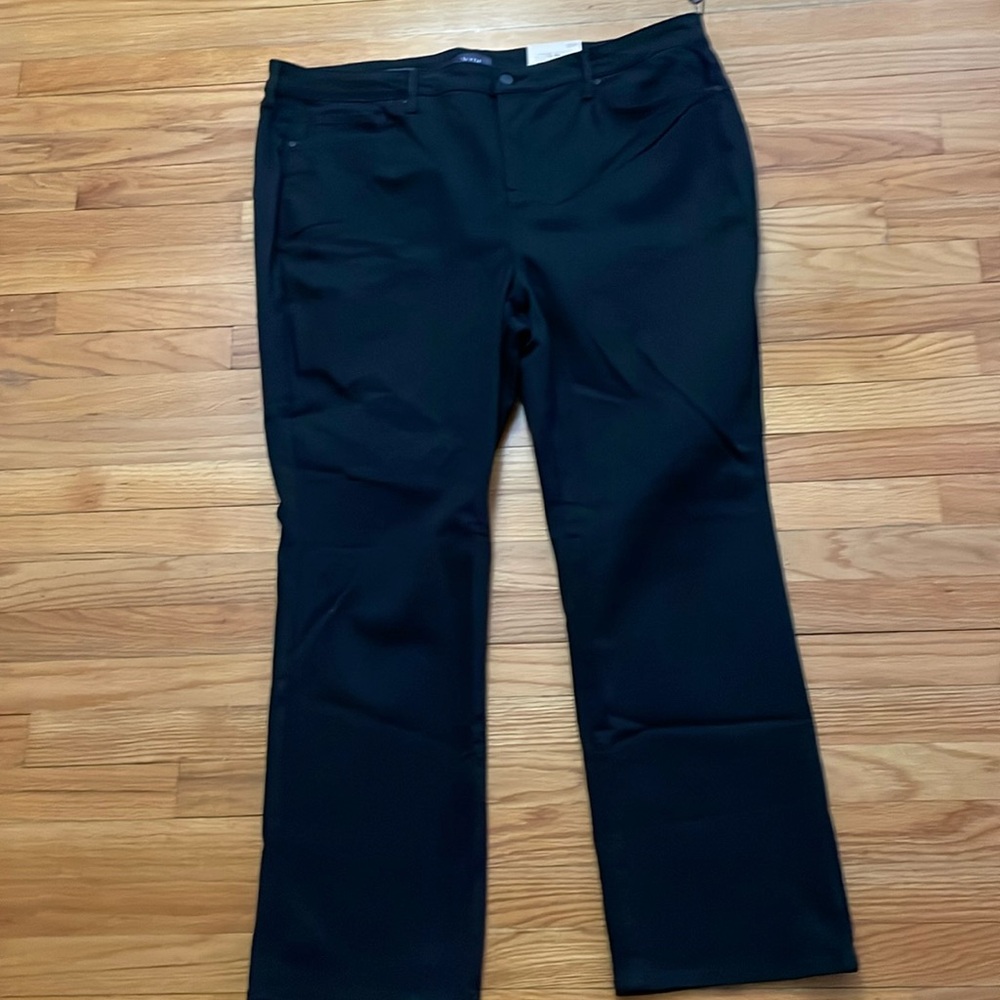 NYDJ Women’s  high rise Straight Leg Jeans‎ Black l Stretch Plus 22W NWT